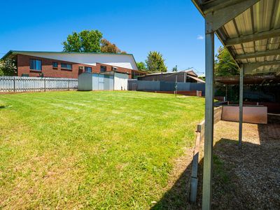 705 CENTAUR ROAD, Hamilton Valley