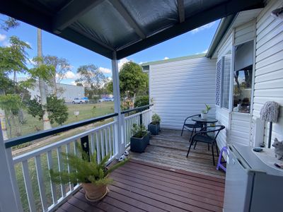 9 Palm Avenue / 14 Ibis Boulevard, Eli Waters