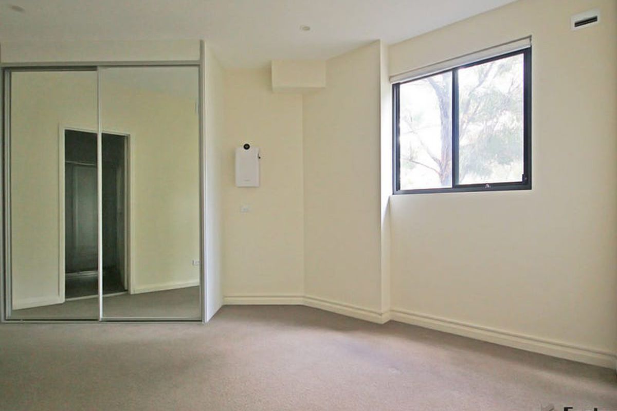 8 / 70-72 Park Road, Homebush