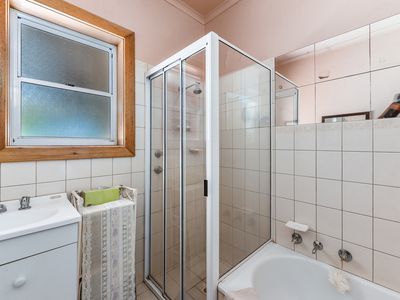 9-11 Daphne Street, Millicent