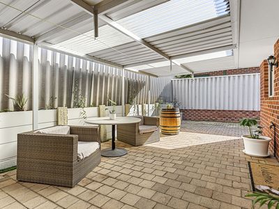 2 / 6 Hammad Street, Palmyra
