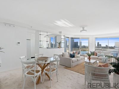 63 / 11-17 Hughes Avenue, Main Beach