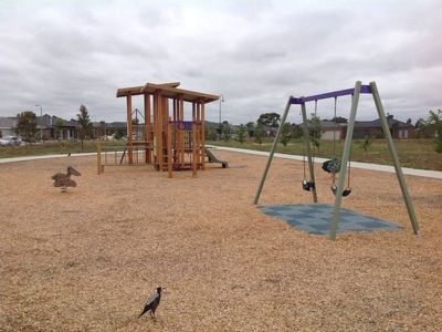 9 Cotton Field Way, Brookfield