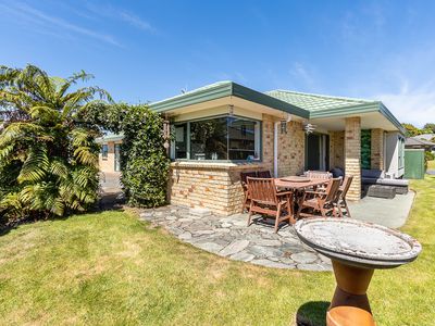 51 Guildford Drive, Paraparaumu