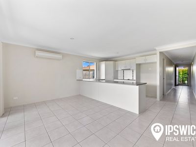 11 Spoonbill Court, Lowood