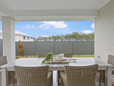 4 Hangar Lane, Cooranbong