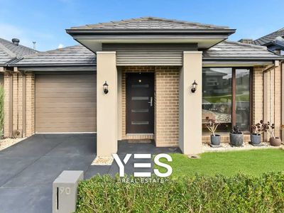 90 Glenrose Boulevard, Clyde North