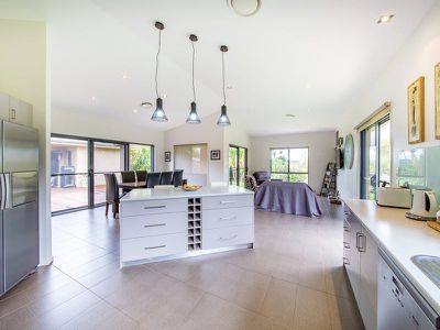 25 Sonaree Drive, Kingaroy