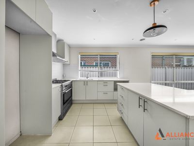 36 Gatestone Road, Epping