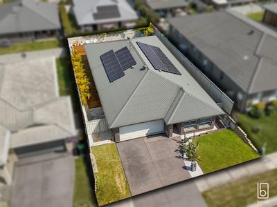 14 Adele Avenue, Wadalba
