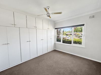 2 Sanderson Street, Dubbo