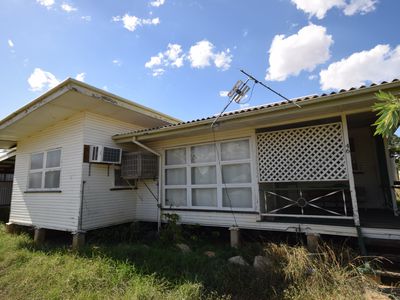 46 WOMPOO ROAD, Longreach