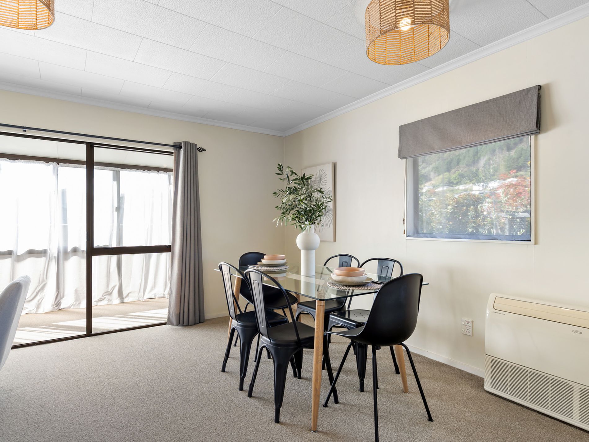 2 Brydon Way, The Wood