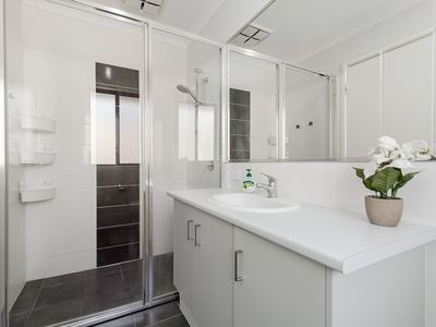 216 Lord Street, Caversham