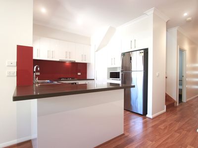 38 Woodside Avenue, Clayton