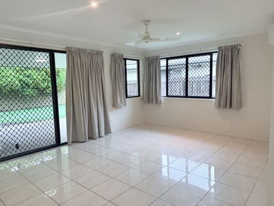 7  Larcom Rise, West Gladstone