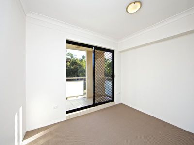 3 / 7-11 Paton Street, Merrylands West