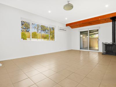 58 Ridgeway Crescent, Quakers Hill