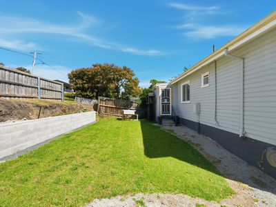 2 / 3 Vancouver Link, Midway Point