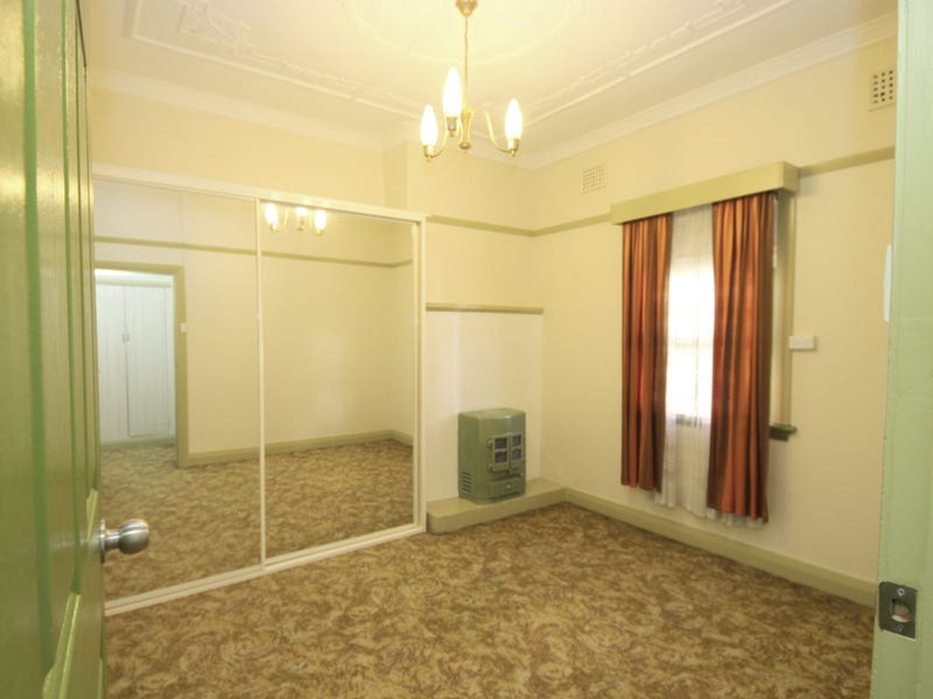 118 Northam Avenue, Bankstown