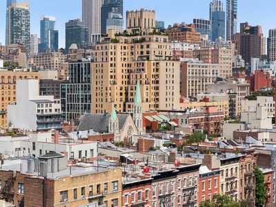 unit 14b / 365 West 20th Street, Manhattan, NY, International