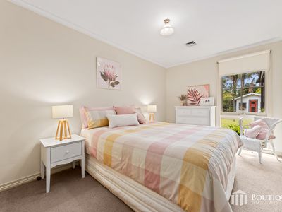 5 Field Court, Dandenong North