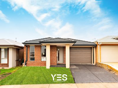 54 Moroak Crescent, Clyde North