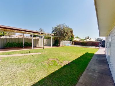 9 Sterling Street, Dubbo