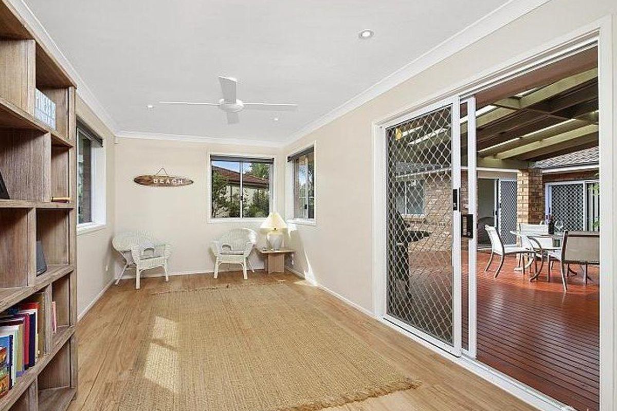 20 Lancaster Parade , Bateau Bay