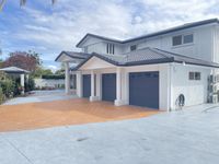 1 Balmoral Avenue, Bundall