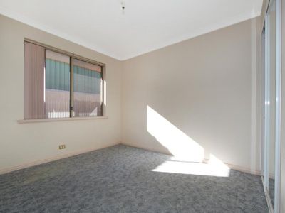 4 McGillivray Crescent, Somerville