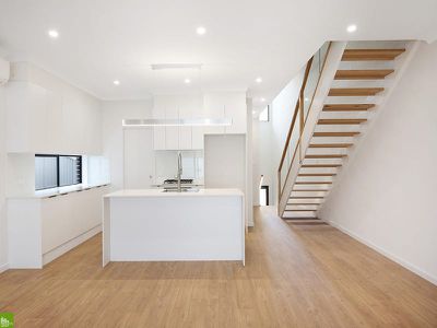 10 Araluen Terrace, Tullimbar