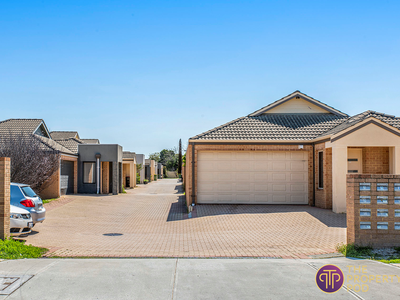 14 / 17 Third Avenue, Kelmscott