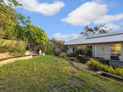 33 Derry Avenue, Mount Nasura