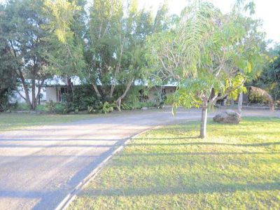 76 BOUNDARY ROAD, Urangan