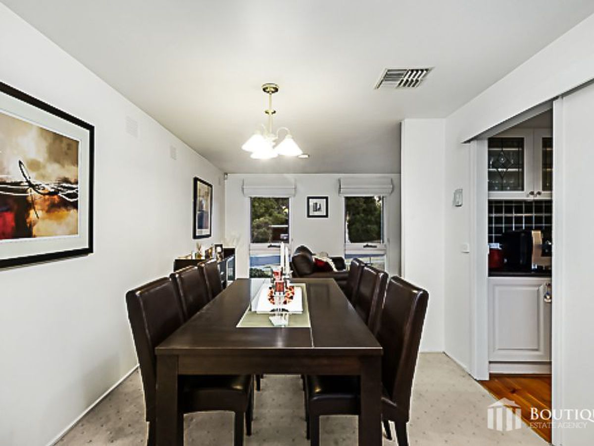 19 Fernbank Crescent, Mulgrave