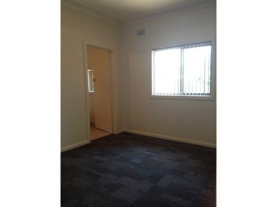 2 / 64 Windang Road, Windang