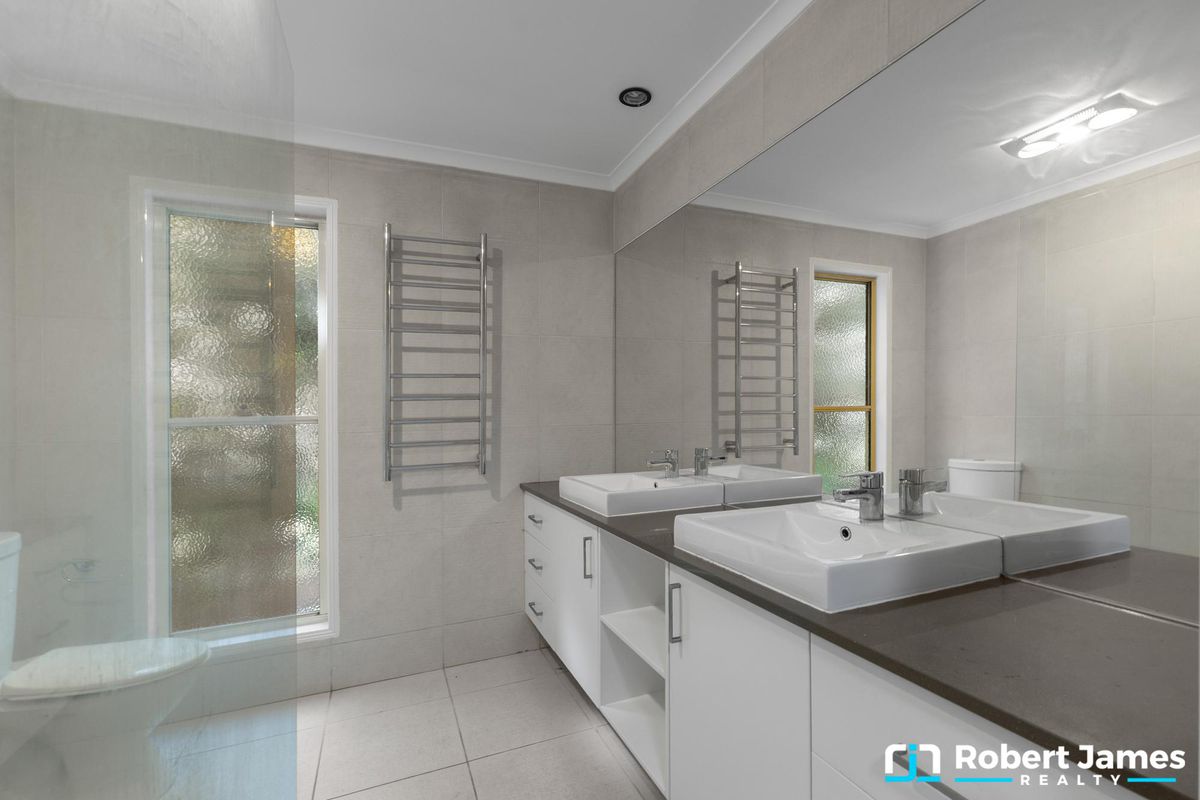 44 Stewart Court, Doonan