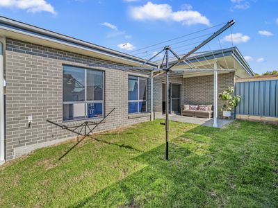 2 / 221a Maitland Street, Kurri Kurri