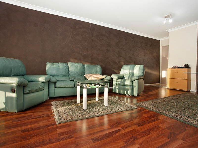 70 / 3 Riverpark Dr, Liverpool