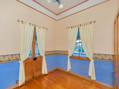 30 Bridge Street, North Booval