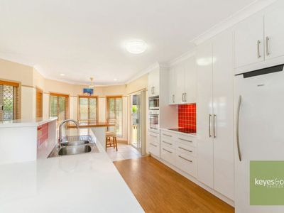 33 Fielding Way, Kirwan