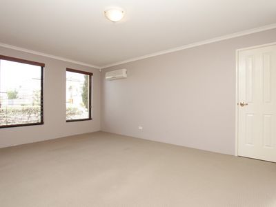 45 Jacana Circle, Gwelup