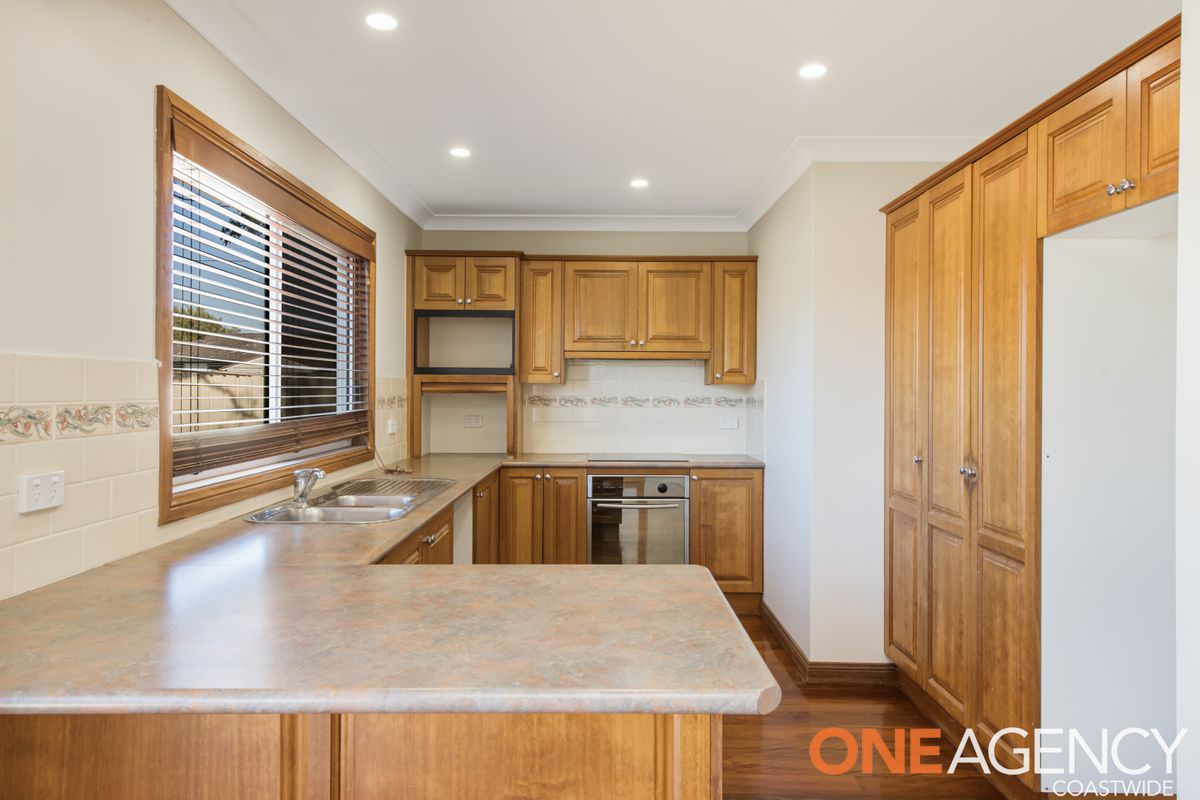 33 Hume Boulevard, Killarney Vale