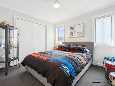 4 Topsails Close, Werribee South