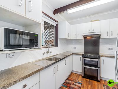 42 Elouera Avenue, Buff Point