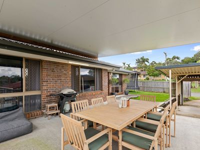 4 Pyeworth Place, Rochedale South