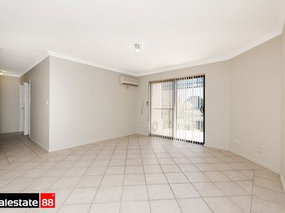 E5 (13)  /  88 Royal Street, East Perth