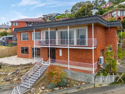 12 Kirval Court, West Hobart