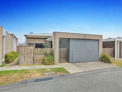 12 / 520 Evans Road, Lynbrook